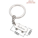 Accessoire pratique : porte-clé skateboard unique