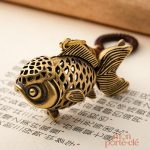 Porte-clé poisson en métal, style marin unique