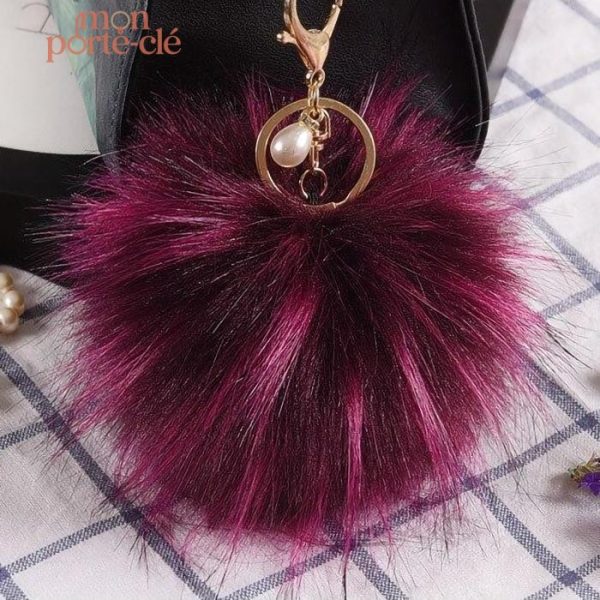 Porte-clé pompon en Bordeau, parfait pour personnaliser vos clés