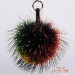 Accessoire de mode : porte-clé pompon