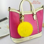 Porte-clé Pompon en jaune vif, accessoire tendance