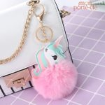 Porte-clé licorne avec pompon doux et coloré