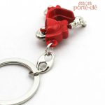 Porte-clé moto pratique et coloré