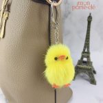 Porte-clé poussin : un petit accessoire joyeux