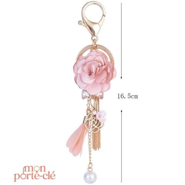 Porte-clé rose avec motif fleurs pour un look original