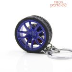 Porte-clé voiture stylisé avec motif de roue