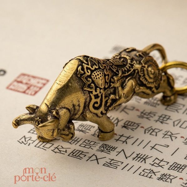 Porte-clé animalier taureau pour collection