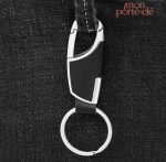 Porte-clé avec pompon, touche chic en cuir