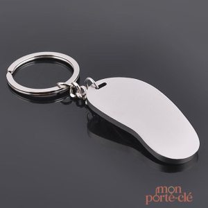 Porte-clé tendance inspiré des tongs d'été