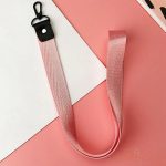 Tour de Cou Porte-Clé Le Rose, accessoire pratique et élégant