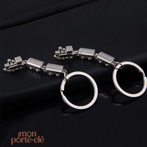 Porte-clé en forme de train pour les passionnés de voyages