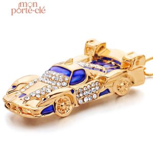 Porte-clé doré pour voiture style sportif