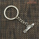 Porte-clé Voiture Rustique avec design élégant