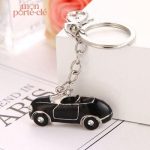 Porte-clé pour voiture avec charme rétro