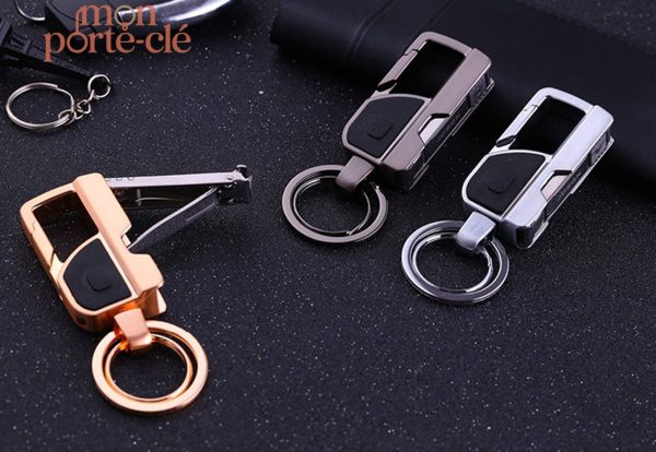 Porte-clé innovant avec fonction coupe-ongles et LED