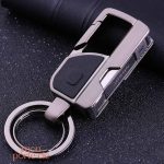 Accessoire pratique : porte-clé coupe-ongles en acier