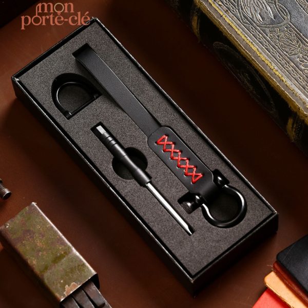Porte-clé cuir avec finition soignée, pratique