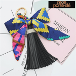 Porte-clé cuir stylé, idéal pour un cadeau féminin