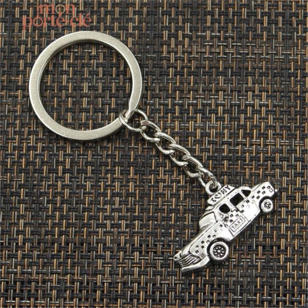 Porte-clé design voiture élégant
