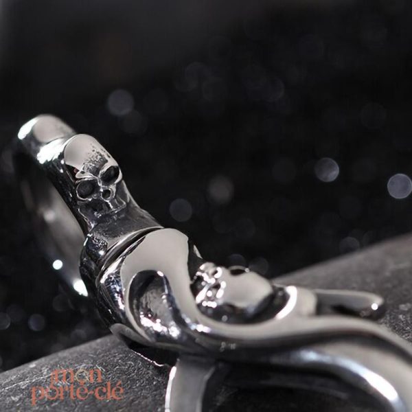 Porte-clé en acier avec motif gothique