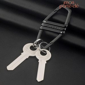 Porte-clé homme chic, design moderne en acier