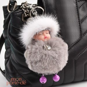 Porte-Clé Pompon pour un look unique
