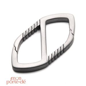 Porte-clé homme en titane Le Losange