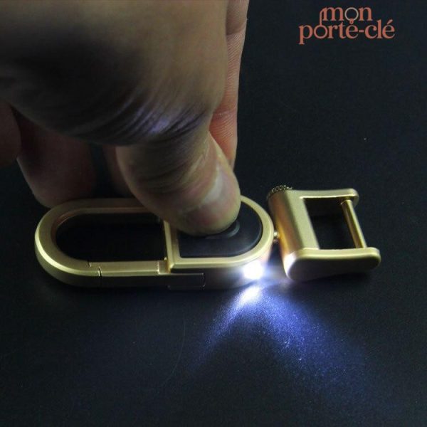 Gadget fonctionnel, porte-clé en acier pour les hommes