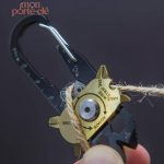 Porte-Clé 20 en 1 pour les aventuriers modernes