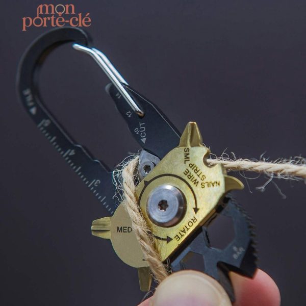 Porte-Clé 20 en 1 pour les aventuriers modernes