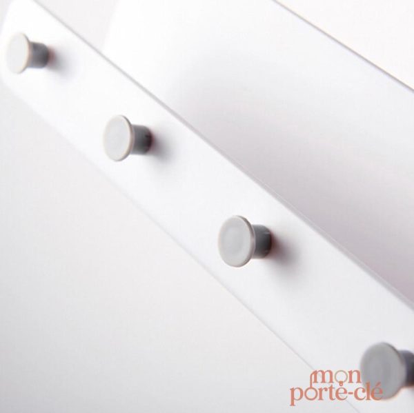 Porte-clé mural design contemporain pour un intérieur soigné