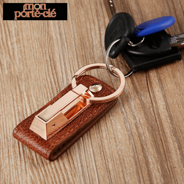 Porte-clé professionnel avec un style moderne