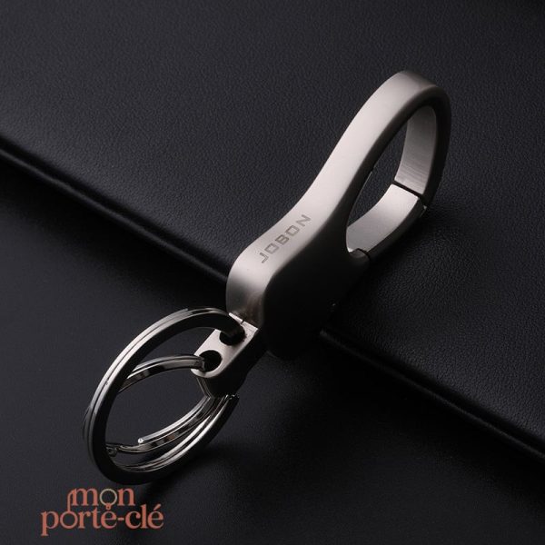 Porte-clé Pro - 055, style et fonctionnalité combinés