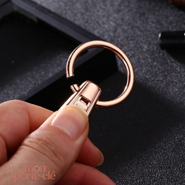 Porte-clé Pro - 135, accessoire essentiel