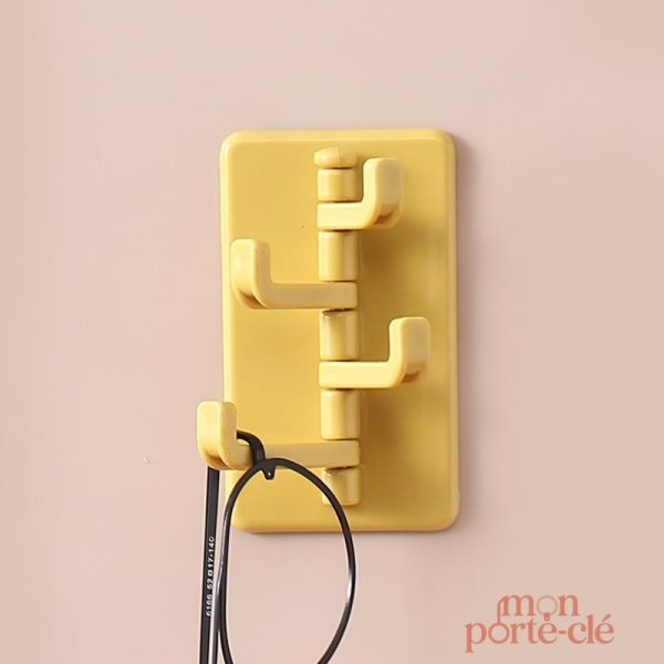 Accroche-clés mural avec couleurs vives