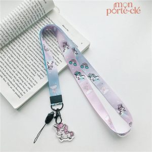Lanière porte-clé style licorne pour un look original